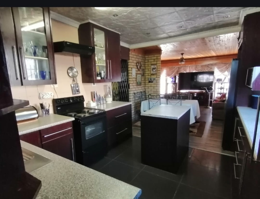 Bedroom Property for Sale in Heidedal Free State